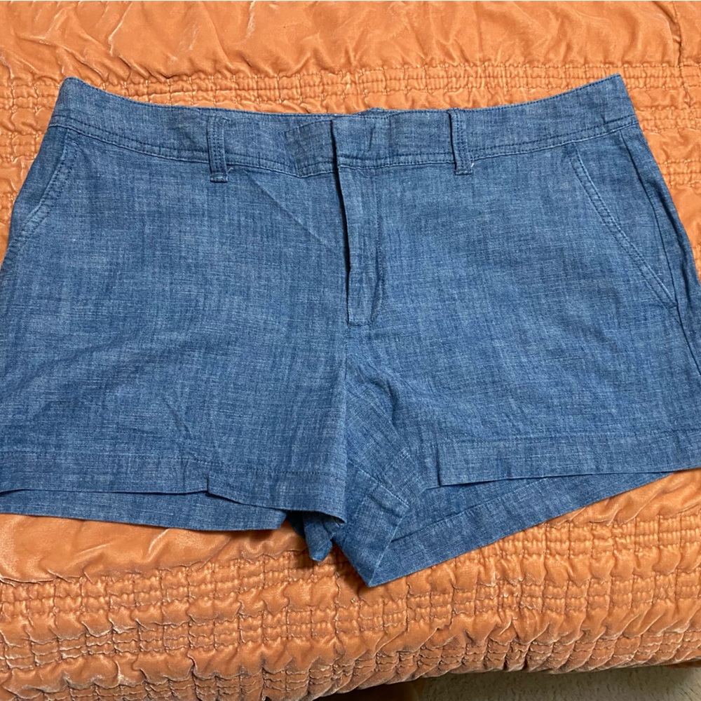 Like New, Chambray GAP Shorts - Size 12